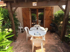 Villa T2 Mezzanine avec Piscine - 6 pers. - Proche Commerces et Plage - FR-1-81-152
